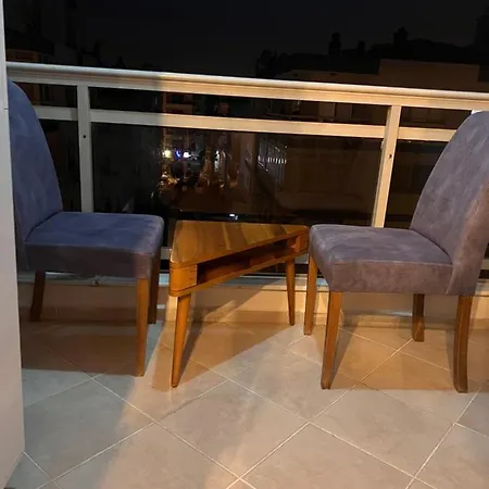 Apartment Symrna Hause *